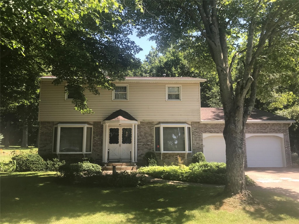 Gay Rd, Erie, PA 16510