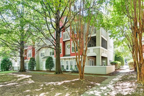 1162 W 1st St, Charlotte, NC, 28202-1008 | Card Image