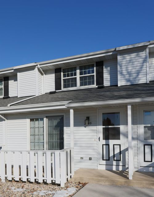 2545 N Lexington Drive, Janesville, WI, 53545 | Card Image