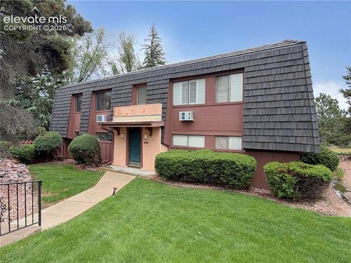 c-2959 Mesa Rd, Colorado Springs, CO, 80904-8109 | Card Image