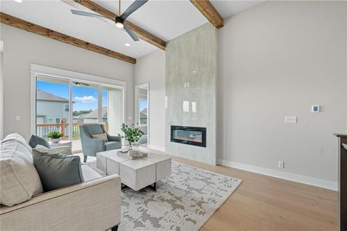 2127 Nw Killarney Ln, Lee's Summit, MO, 64081-4093 | Card Image