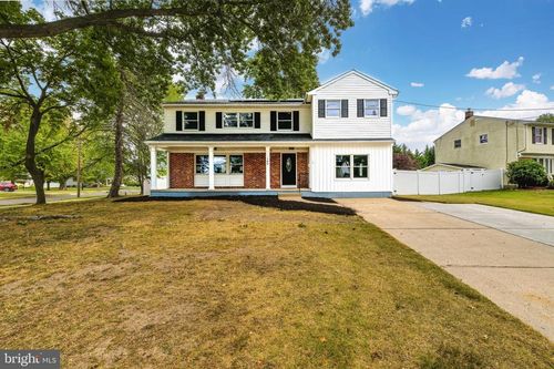 100 Old Colony Ln, MARLTON, NJ, 08053-1116 | Card Image