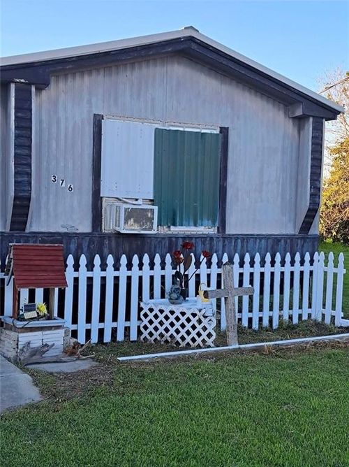 376 Comeaux Dr, Lockport, LA, 70374-3139 | Card Image