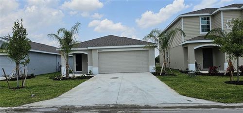 20190 Caroline Creek Pl, Lehigh Acres, FL, 33974 | Card Image