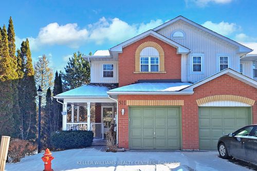 511 Winkworth Crt, Newmarket, ON, L3Y8R2 | Card Image