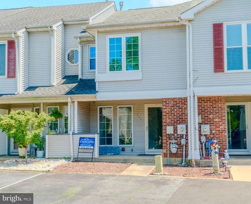 220 Lake Arrowhead Cir, BEAR, DE, 19701-1796 | Card Image