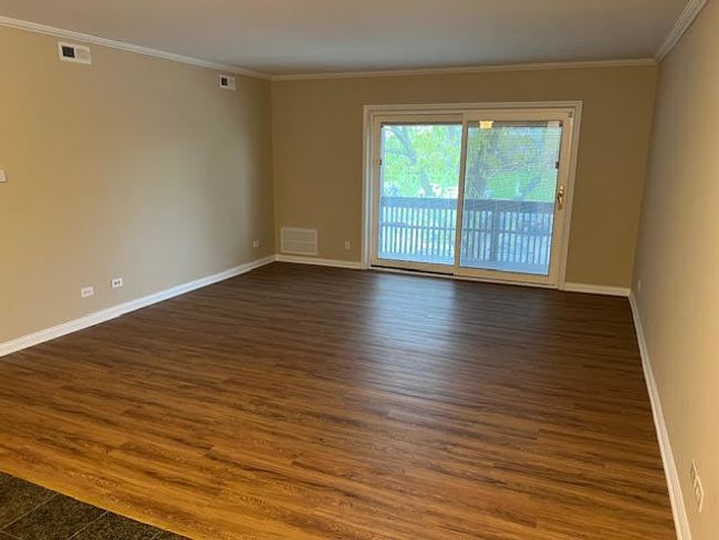 1608 - 18063 Live Oak Ct, Condo with 2 bedrooms, 2 bathrooms and 2 parking in Tinley Park IL | Image 6