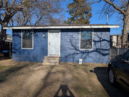 203 S Kouns St, Cleburne, TX, 76031-5117 | Card Image