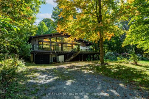 1745 Twin Oaks Cres, Coldwater, ON, L0K1E0 | Card Image