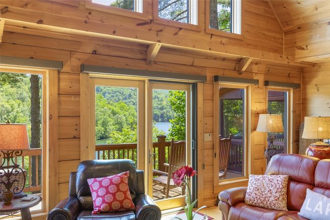65 W Stone Pointe Ln, House other with 3 bedrooms, 5 bathrooms and null parking in Cullowhee NC | Image 13