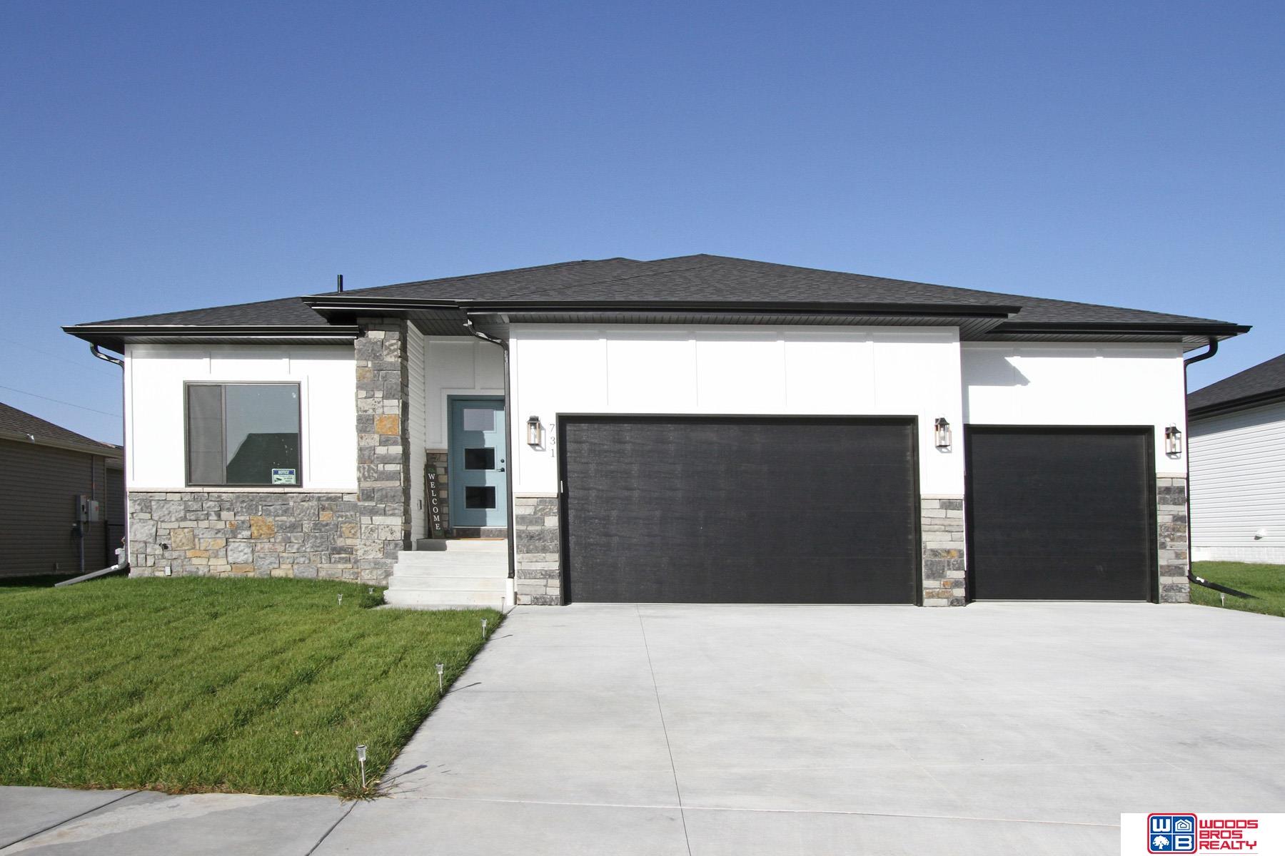 Terrace View Dr, Hickman, NE 68372