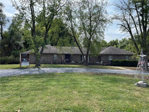 29605 Sw Eagles Pkwy, Grain Valley, MO, 64029-9101 | Card Image