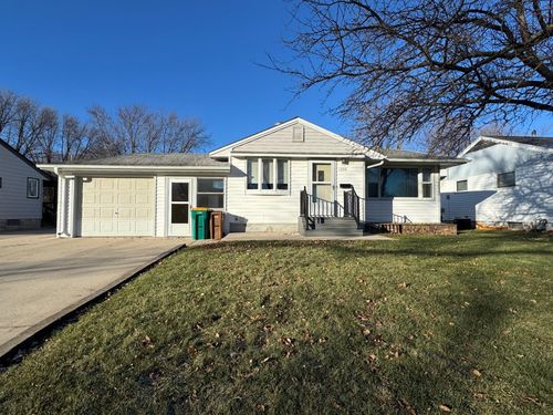 1506 Manor Avenue, Albert Lea, MN, 56007 | Card Image