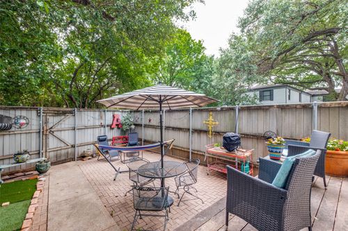 4902 N Hall St, Dallas, TX, 75235-8812 | Card Image