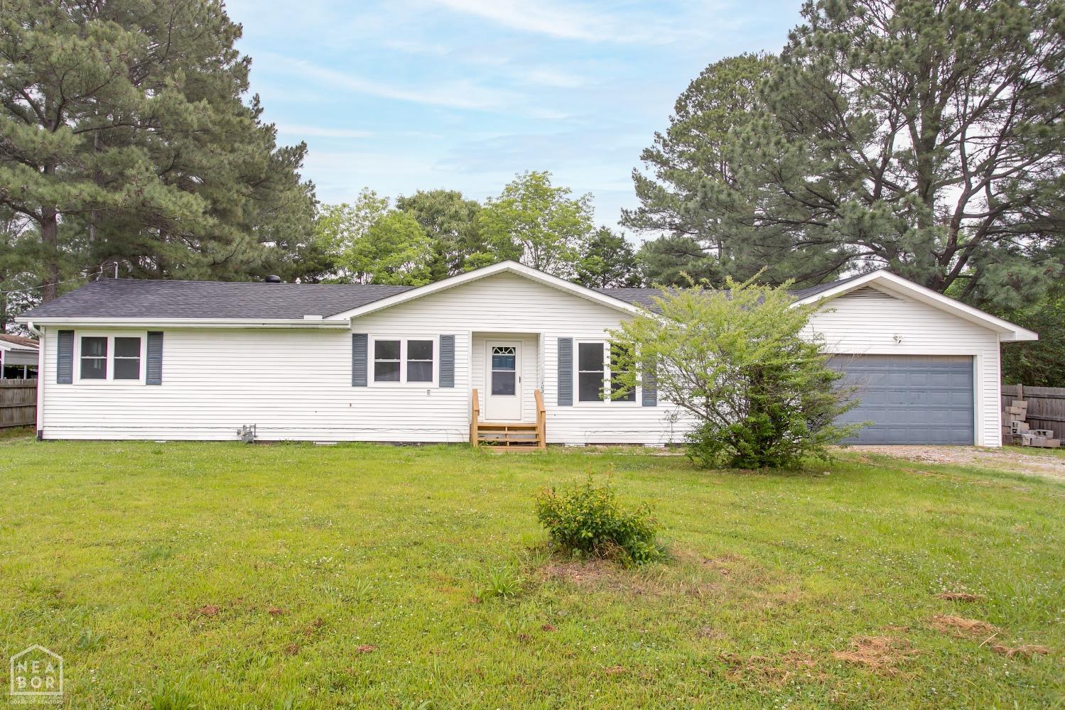 Brooks St, Brookland, AR 72417