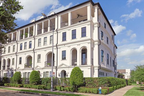 1619 Calumet St, Houston, TX, 77004-7117 | Card Image