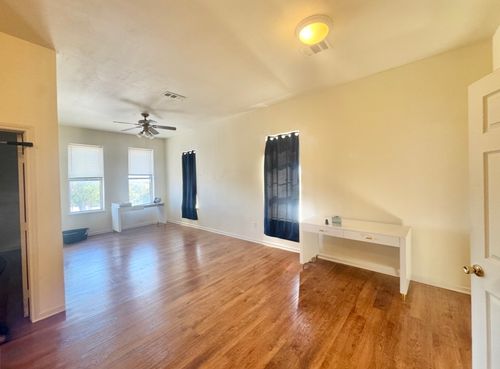 a-104 Depot St, Elgin, TX, 78621-2614 | Card Image
