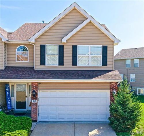 3513 Candlebrook Ct, Florissant, MO, 63034-2588 | Card Image