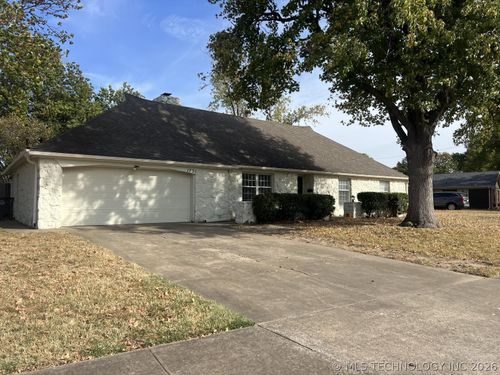 1751 E 59th Pl, Tulsa, OK, 74105-7073 | Card Image