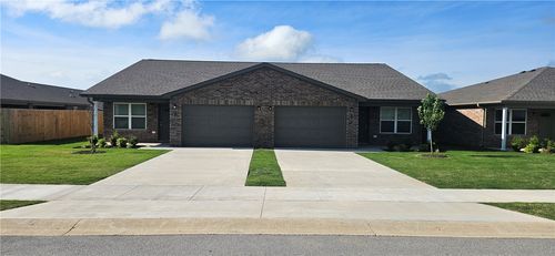 517 69th Avenue, Highfill, AR, 72712 | Card Image