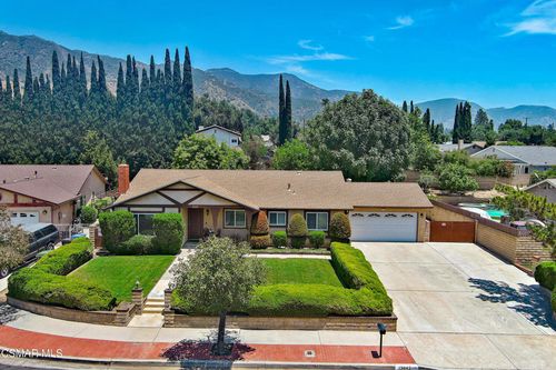 13842 Wheeler Ave, Sylmar, CA, 91342-1662 | Card Image