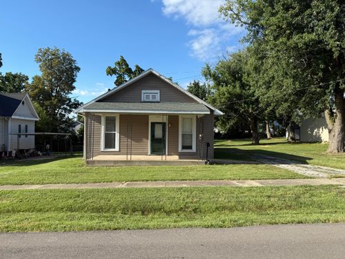 415 W Vine St, MEXICO, MO, 65265-1747 | Card Image
