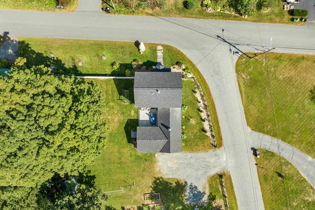 8 Hayward Rd, House other with 3 bedrooms, 3 bathrooms and null parking in Plainfield NH | Image 11