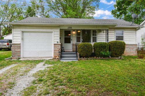 1106 N Clifton Avenue, Springfield, MO, 65802 | Card Image
