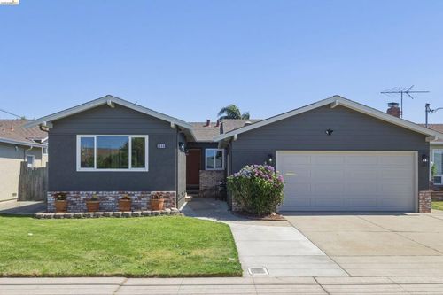 1366 Sayre St, San Leandro, CA, 94579-2345 | Card Image
