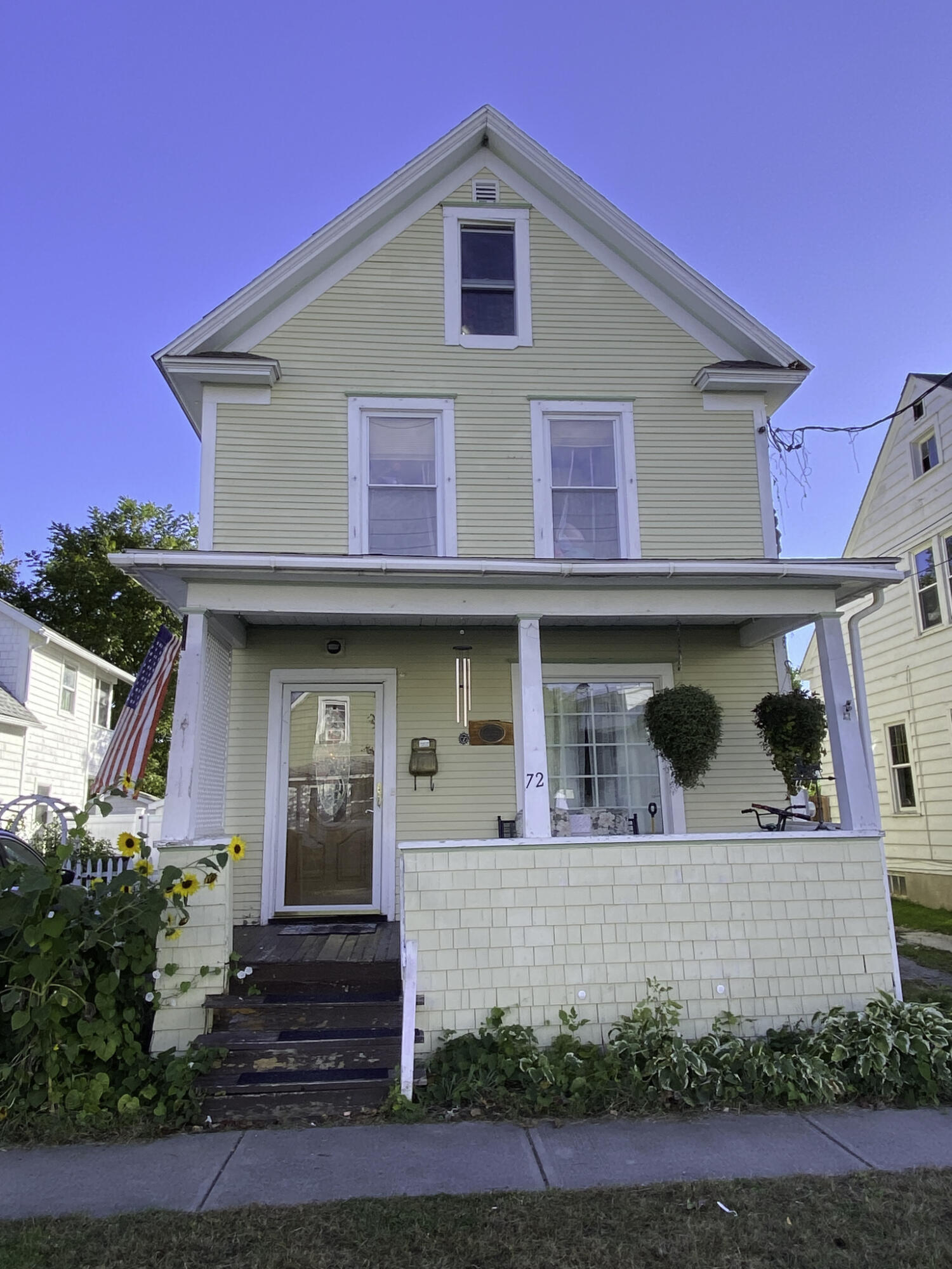 Lafayette St, Plattsburgh, NY 12901