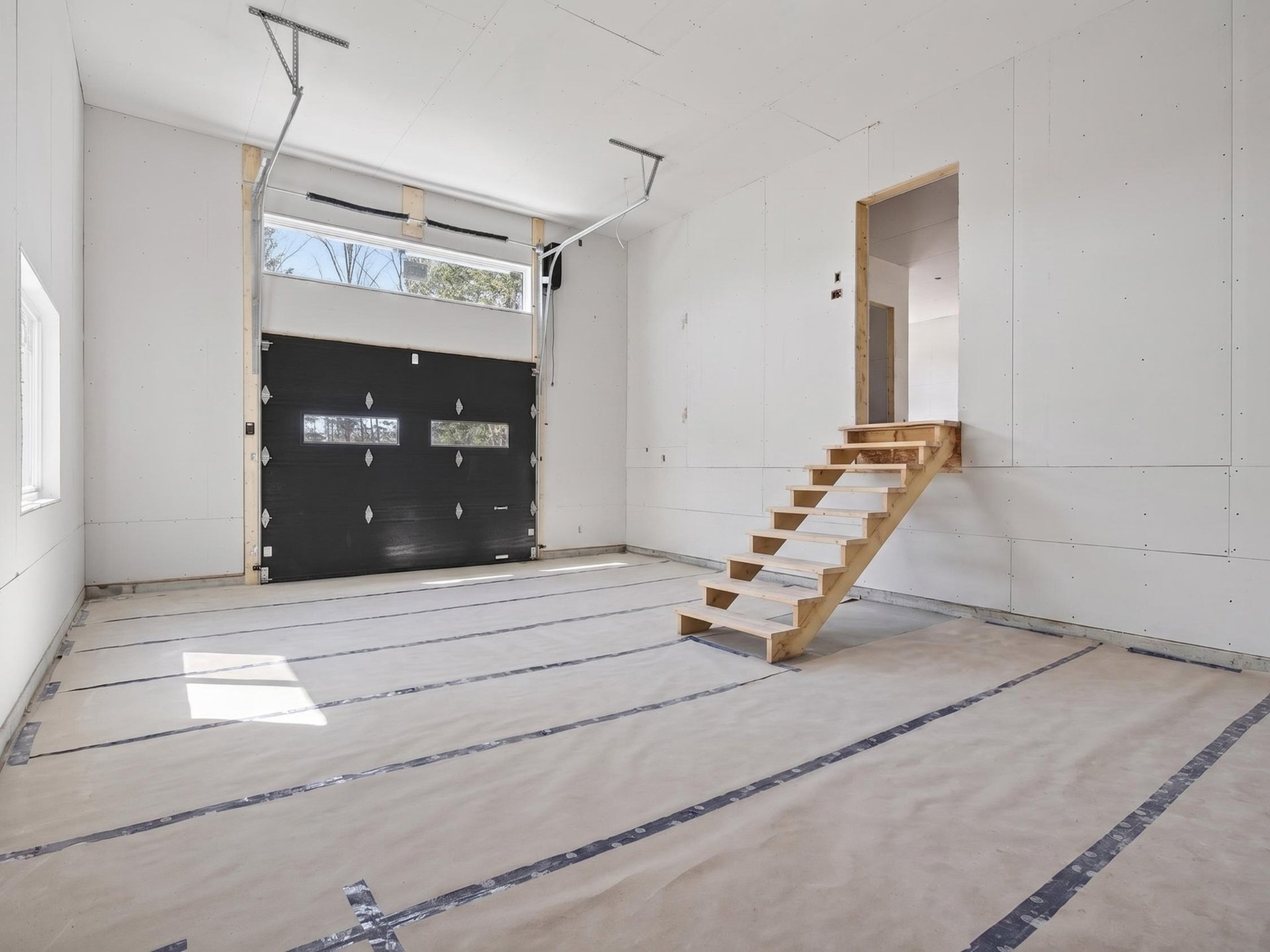 Residential in Sainte-Agathe-des-Monts 4