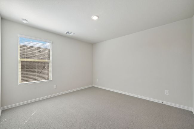 Photo is not of the actual home, but is an inspirational photo of builder’s model home and may depict options, furnishings, and/or decorator features that are not included. | Image 35
