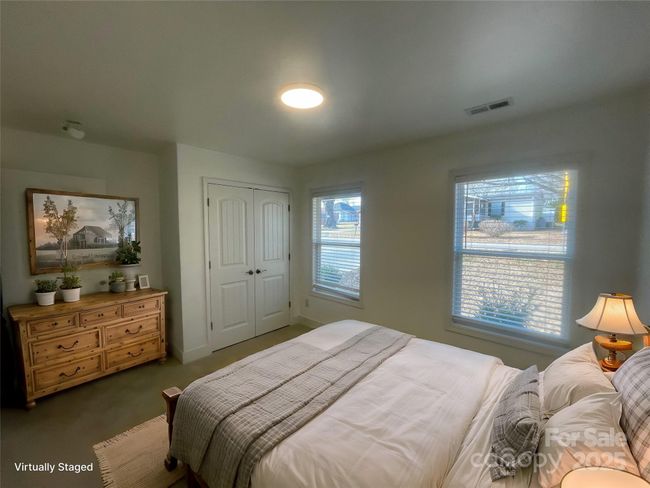 Second bedroom with closet 11'4" x 10'. | Image 10