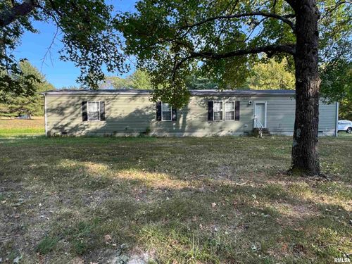 916 Paul Ice Rd, Murphysboro, IL, 62966-4435 | Card Image