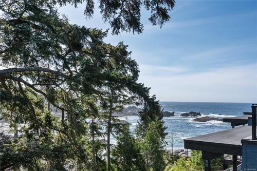 402-596 Marine Dr, Ucluelet, BC, V0R3A0 | Card Image