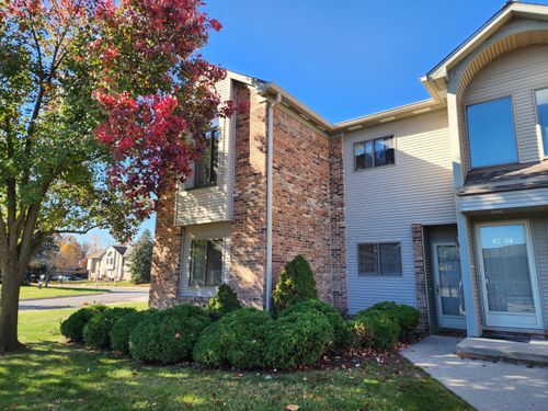 42722 Lilley Pointe Dr, Canton, MI, 48187-5321 | Card Image