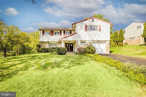 1517 Thornberry Rd, WYNCOTE, PA, 19095-2310 | Card Image