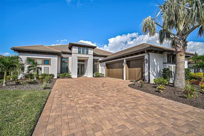 5348 Greenbrook Drive, House other with 3 bedrooms, 3 bathrooms and null parking in SARASOTA FL | Image 1