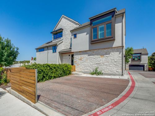 unit-1-133 Terrell Rd, Alamo Heights, TX, 78209-6329 | Card Image