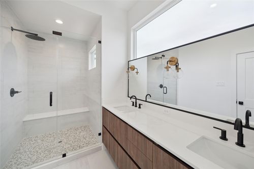 unit-h-303 Marcella St, Houston, TX, 77091-5764 | Card Image