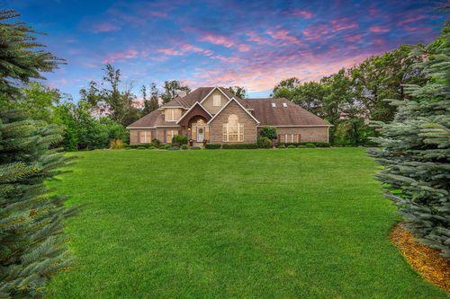 7786 Legend Lake Cir, New Lisbon, WI, 53950-9310 | Card Image