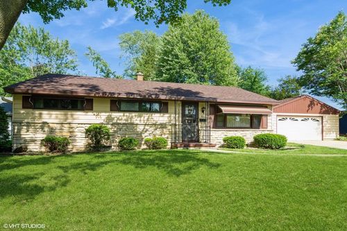 610 Seitz Avenue, MAYVILLE, WI, 53050 | Card Image