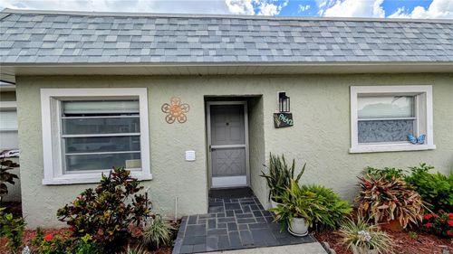0-9612 Midiron Ct, NEW PORT RICHEY, FL, 34655-1961 | Card Image
