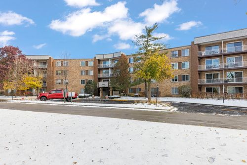 unit-321-245 S Park Ln, Palatine, IL, 60074-6472 | Card Image