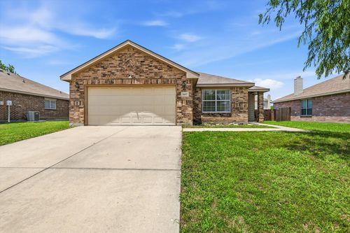 1637 Dream Catcher Way, Krum, TX, 76249-7558 | Card Image