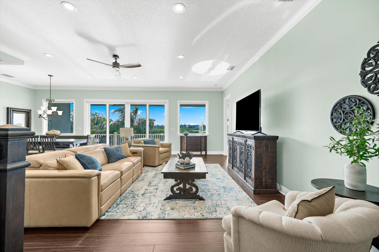Residential in TARPON SPRINGS 4