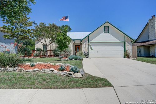 201 Cibolo Crossing Dr, Boerne, TX, 78006-3231 | Card Image