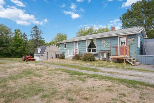 8049 Highway 221, Centreville, NS, B0P1J0 | Card Image