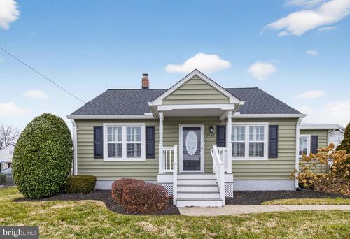 7682 Quarterfield Rd, GLEN BURNIE, MD, 21061-4426 | Card Image