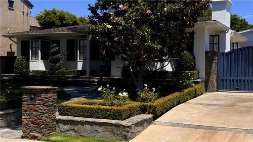 400 Pirate Rd, Newport Beach, CA, 92663-5829 | Card Image